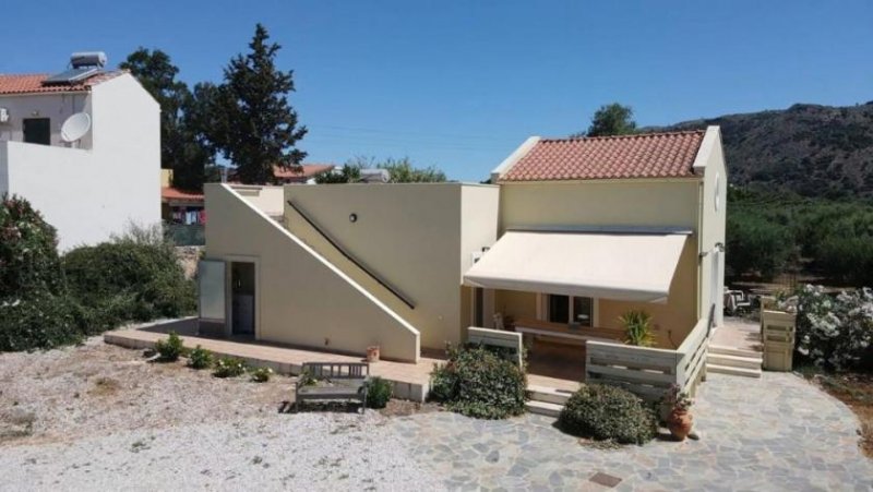 Drapanos Kreta: Villa mit 3 Schlafzimmern und Bergblick in Drapanos zu verkaufen Haus kaufen